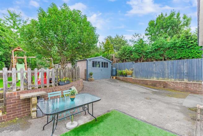 Garden 2.jpg