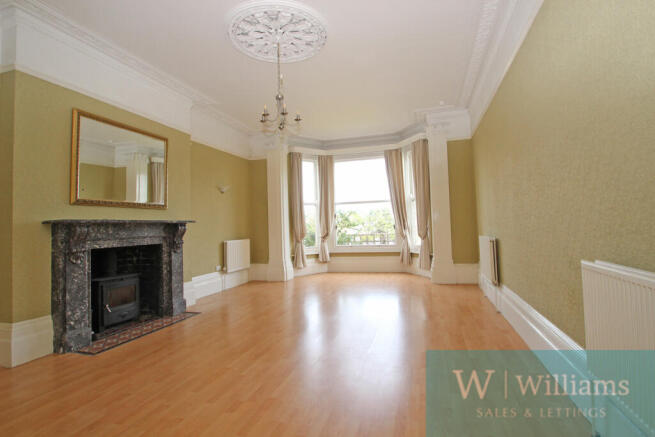 Flat 1, Sandringham, 29 The Strand, Ryde, Isle of Wight photo 4