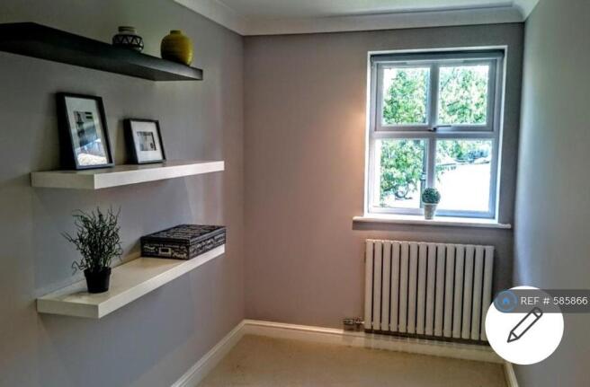 Single Room ( Had a Single Bed Available )