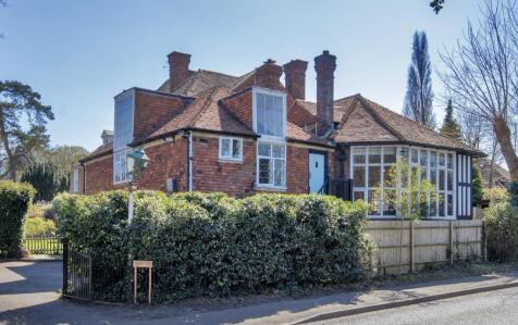 Angley Road, Cranbrook, Kent, TN17 2LE