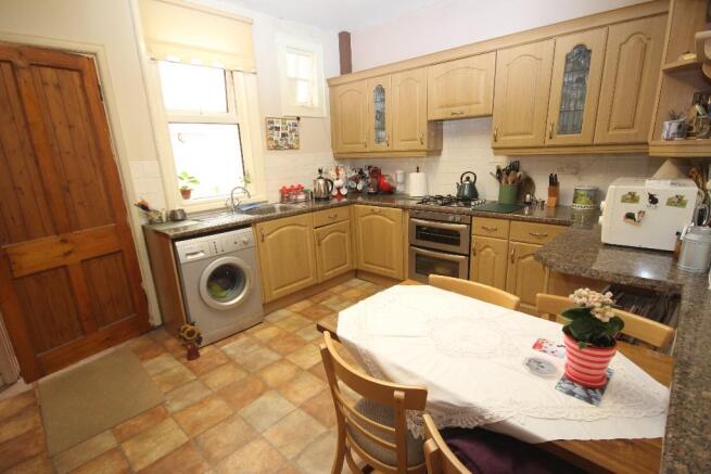 Dining kitchen