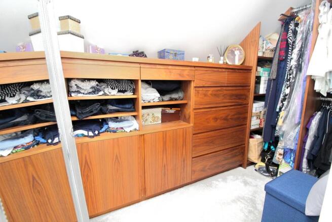 dressing room 