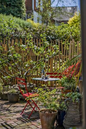 Courtyard Garden