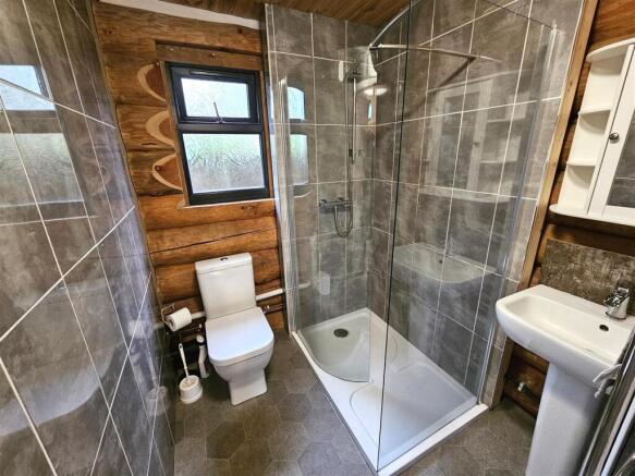 Cabin Shower Room.jpg