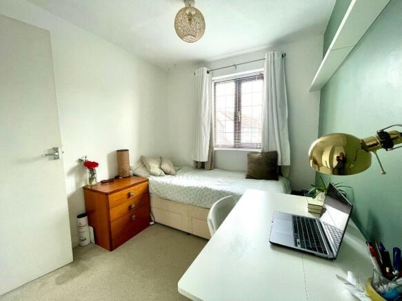 Second bedroom