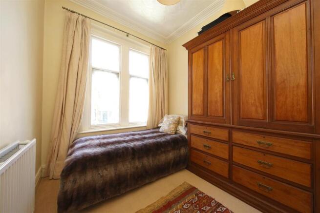 102 Kimberley Rd 1754.JPG