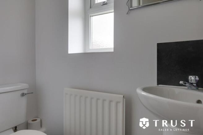 3 bed Detached for sale Image 10
