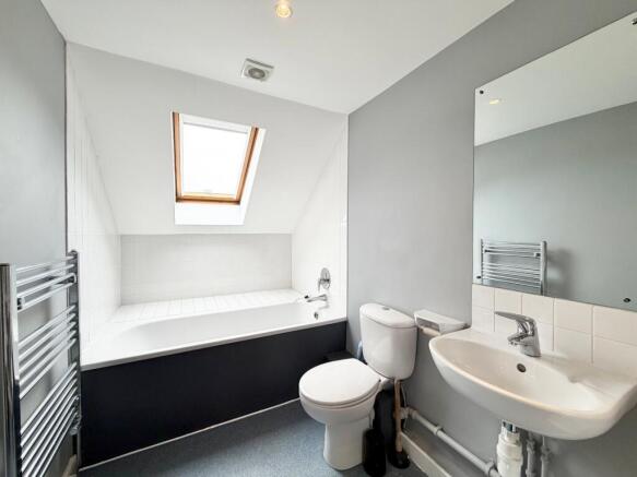 1 bed Flat to rent Image 10