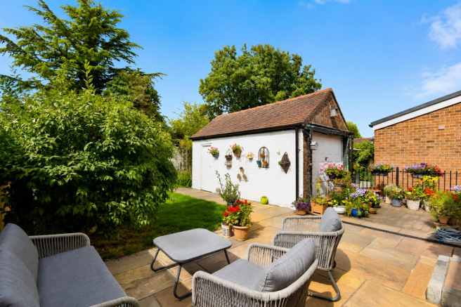 3 bed Semi-Detached for sale Image 12
