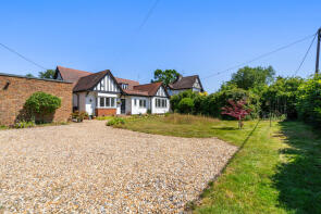 58 Conifer Cottage, High Street, Great Missenden HP16 9EN