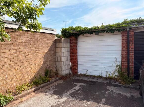 2 bed End of Terrace for sale Image 10