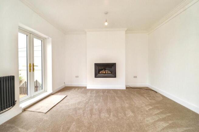 3 bed Semi-Detached for sale Image 5