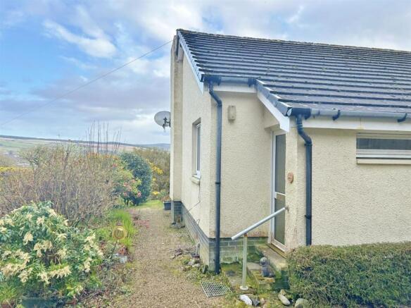 Gorsehill side and entrance