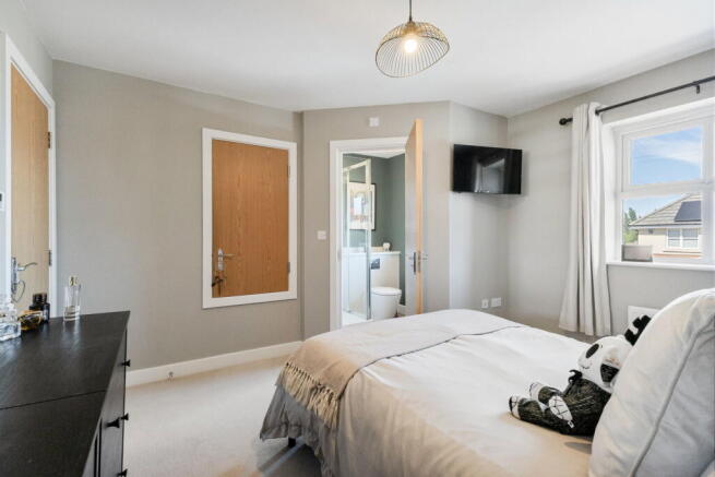 2 bed Terraced for sale Image 12
