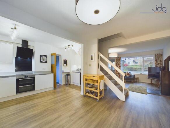 Open-plan Kitchen