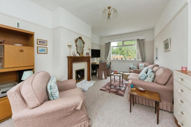 Newfield Drive, Crewe, Cheshire East photo 4