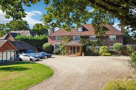 Wood Lane, Iver, Buckinghamshire, SL0