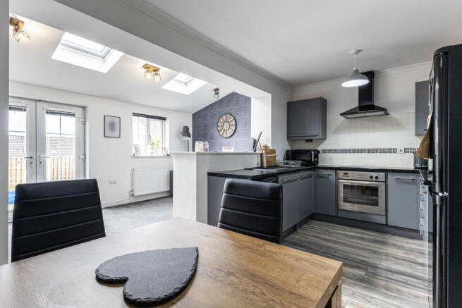Kitchen/Dining Room