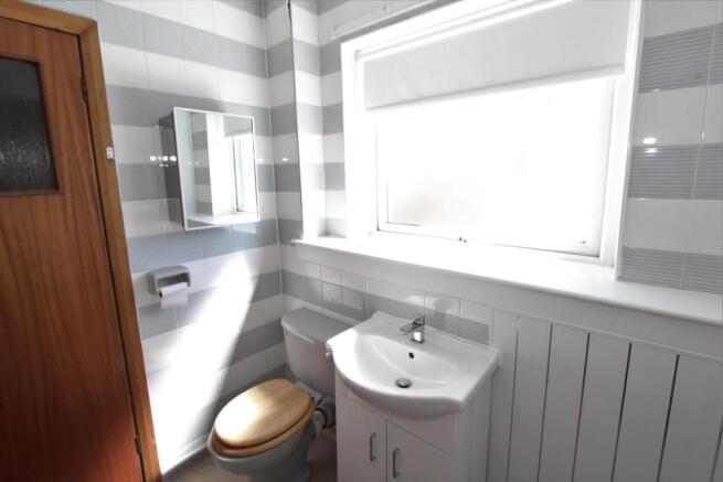 Shower Room 3 .jpg