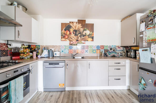 6ca0ebb0891e42549cf36d36ed15b97d