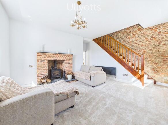5 bed Detached for sale Image 5