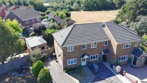 Hamilton Close, Snodland, ME6