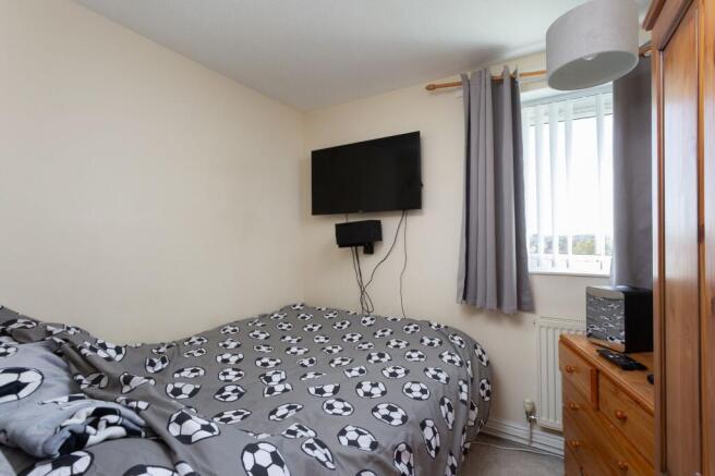 3 bed Terraced for sale Image 9