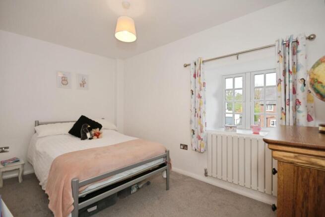 BEDROOM 4.jpg