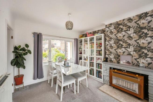 2 bed Semi-Detached for sale Image 8
