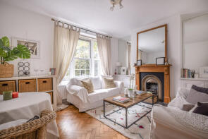 9, John Keall House, Henry Jackson Road, London SW15 1DJ