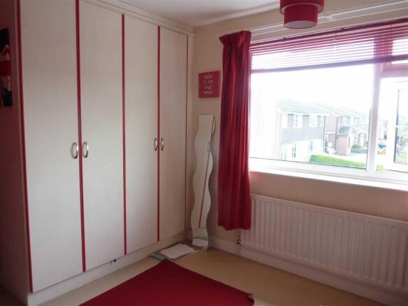 BEDROOM 2