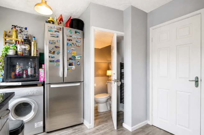 3 bed Terraced for sale Image 12