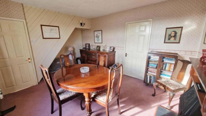 Dining Room1.jpg