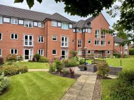 Flat 31, Davies Court, Metcalfe Drive, Romiley, Stockport SK6 3BG