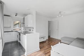 Flat 6, 13, Redbraes Grove, Bonnington, Edinburgh EH7 4LJ