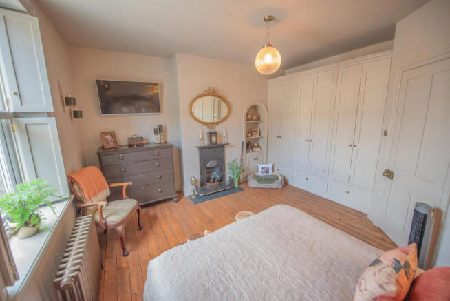 2 bed Terraced for sale Image 12
