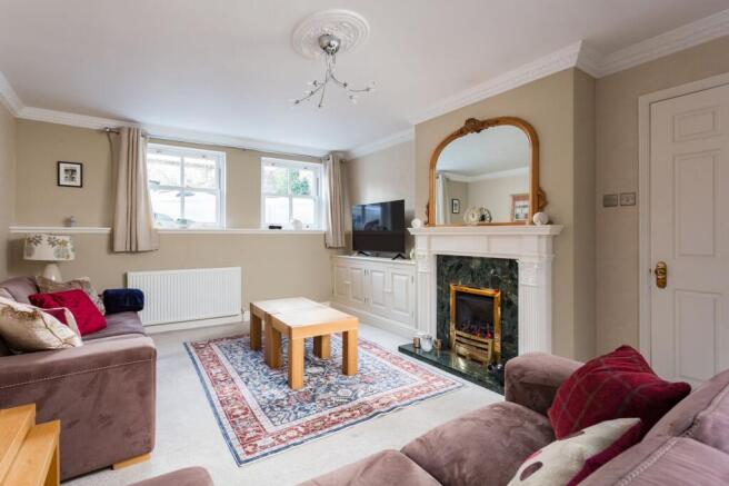 4 bed Town House for sale Image 9