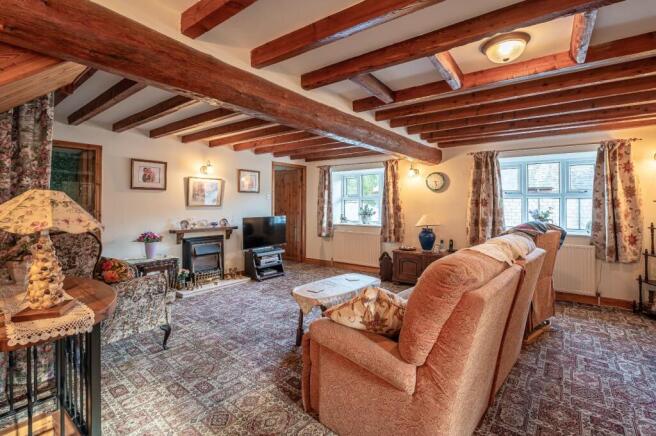 3 bed House for sale Image 8