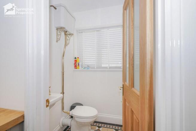 3 bed Terraced for sale Image 10