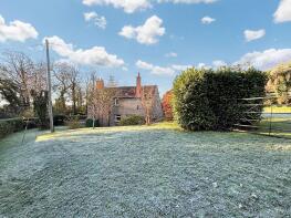 Changeways, Passage Road, Aust BS35 4BG