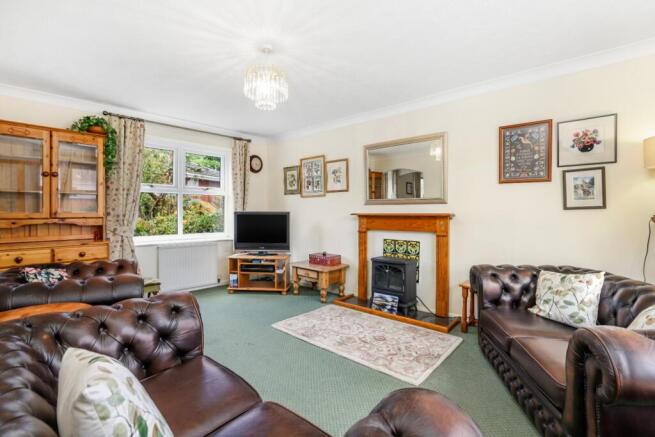 3 bed Detached for sale Image 3