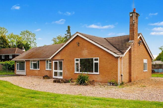 3-bed detached on Gaydon Road, Bishops Itchington, CV47, £875,000
