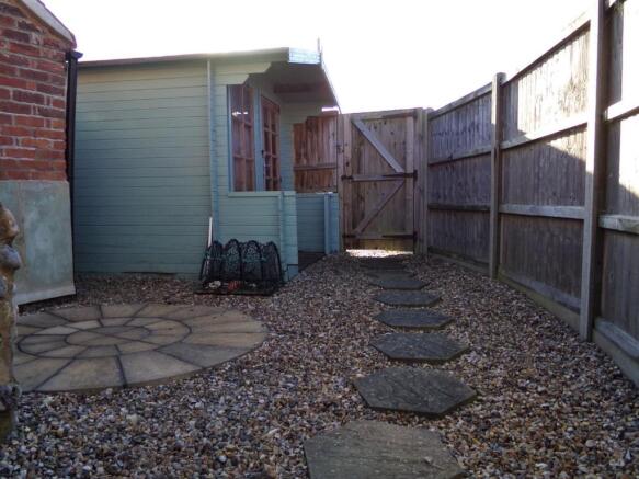 Photo 10