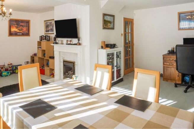 Living / Dining Room