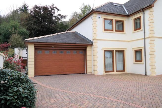 Integral Garage