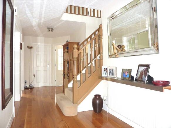 Photo 6