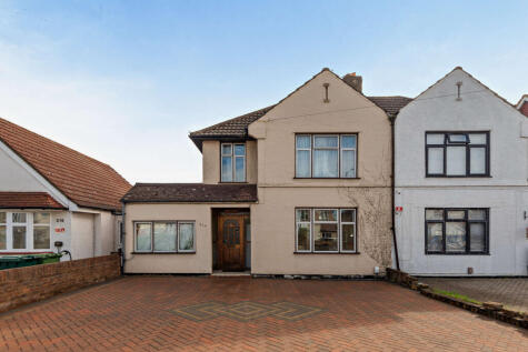 Feltham Road, Ashford, TW15