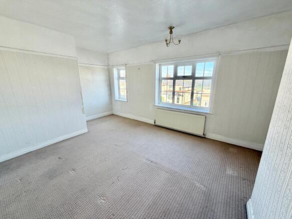2 bed Town House for sale Image 8