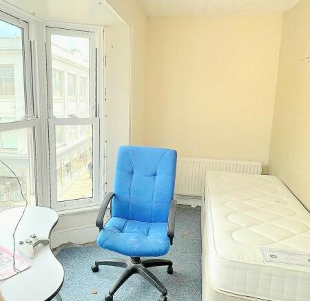 Montague Street, Worthing - View 5
