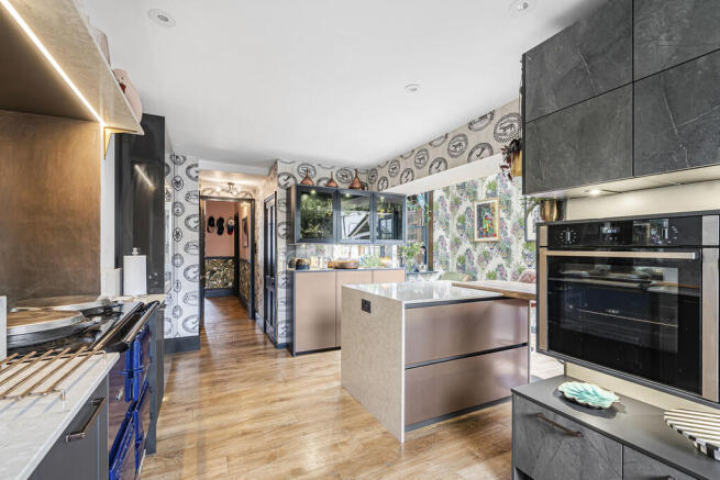 Kitchen 2